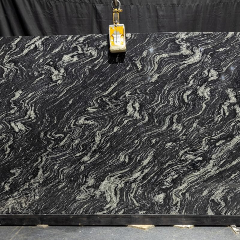 Black Marquino
